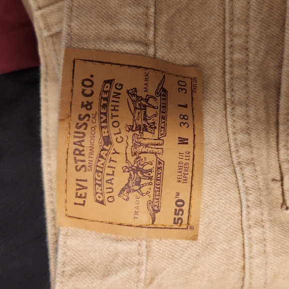 2 pairs Levis jeans 38x30 relaxed fit and tapered leg - Picture 2 of 5